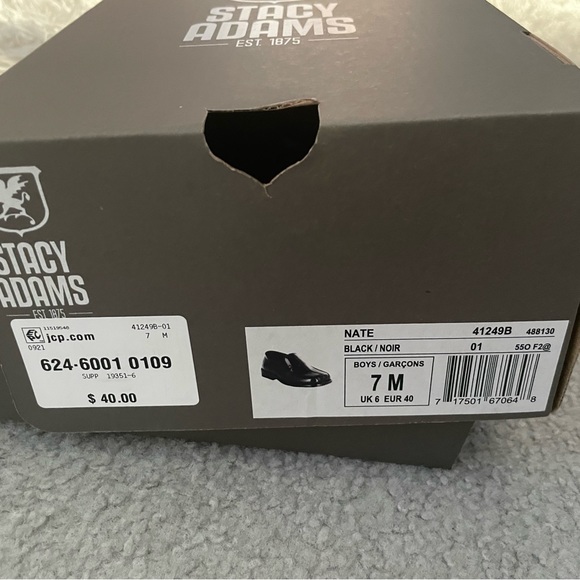 Brand new boys dress shoes. Never worn!!! - Picture 4 of 4